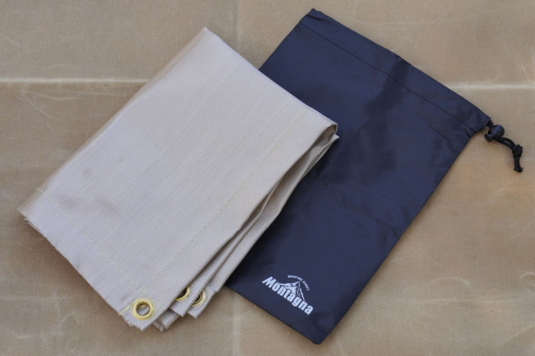 ワークマン|キャンプ|焚き火|【ワークマン・キャンプ用品】焚き火用アイテムが全部揃う! 焦げないウエアはやっぱり安心