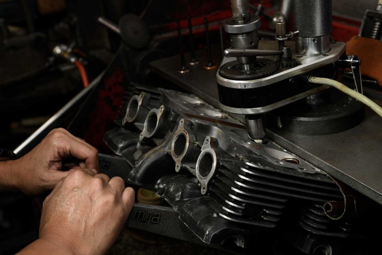 井上ボーリング|エンジンオーバーホール|井上ボーリングの仕事〈#1〉エンジンで世界を笑顔に!!