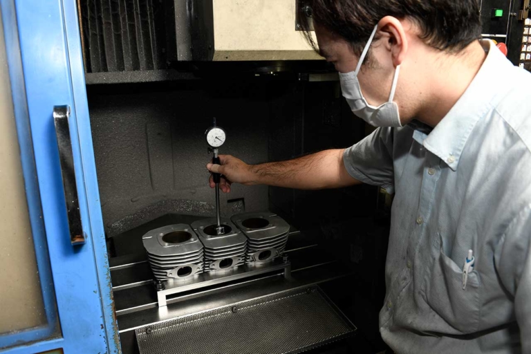 井上ボーリング|エンジンオーバーホール|井上ボーリングの仕事〈#1〉エンジンで世界を笑顔に!!