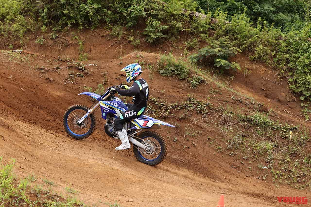 |斜面でのパイロンターン練習でスキルをさらに磨こう!〈渡辺学のオフロードライディング指南〉