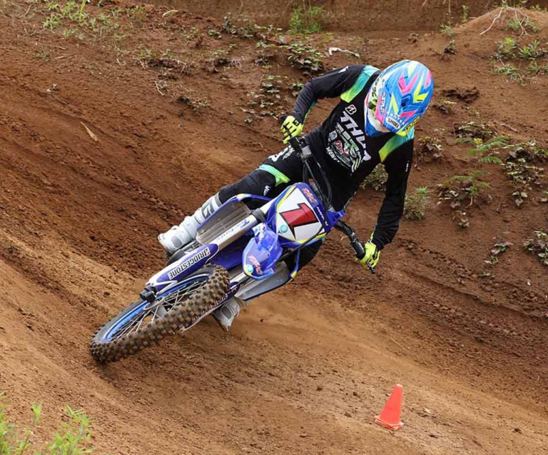 パイロンターン|ブレーキターン|アクセルターン|上り|斜面でのパイロンターン練習でスキルをさらに磨こう!〈渡辺学のオフロードライディング指南〉