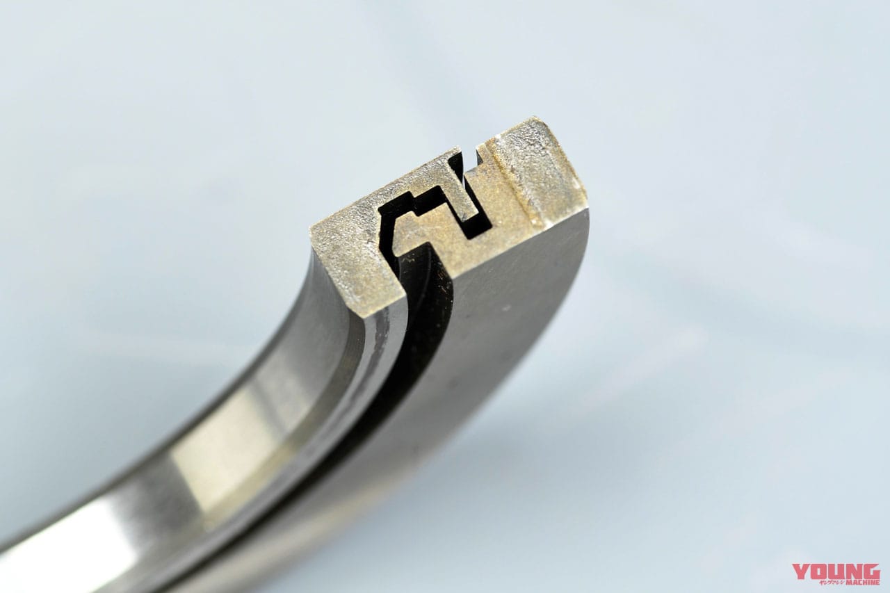 ラビリ|カットモデル|井上ボーリングの仕事〈#3〉 2ストロークの再生/長寿命化と、H2用ビレットヘッドの最新情報