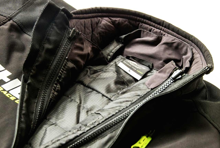 ウインタージャケット|林道ツーリング|SHOT|ウォータープルーフエンデューロジャケット|最旬ウインタージャケットコレクション〈後編〉動きやすい防寒ウエアで冬の林道へ!!