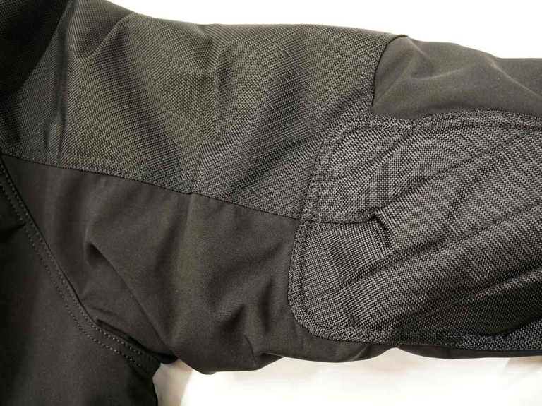 ウインタージャケット|林道ツーリング|SHOT|ウォータープルーフエンデューロジャケット|最旬ウインタージャケットコレクション〈後編〉動きやすい防寒ウエアで冬の林道へ!!