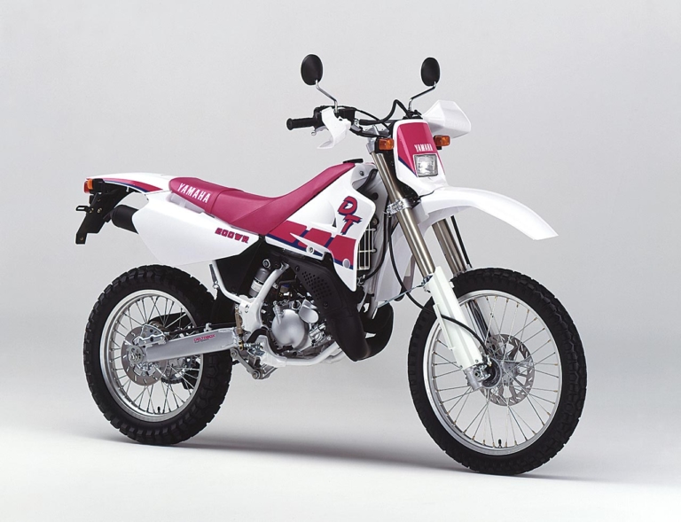 YAMAHA DT200WR|中途半端とは言わせない! 排気量200ccクラスモデル×厳選5台【愛と青春のオフロードバイクを振り返る】