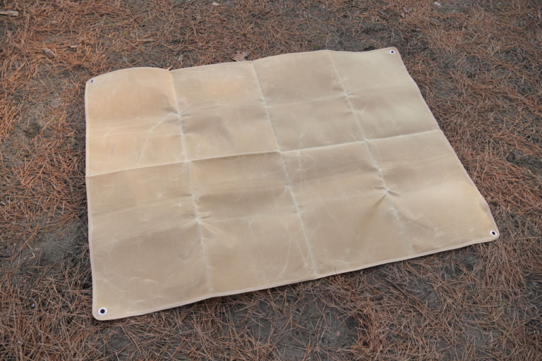 ワークマン|キャンプ|焚き火|【ワークマン・キャンプ用品】焚き火用アイテムが全部揃う! 焦げないウエアはやっぱり安心