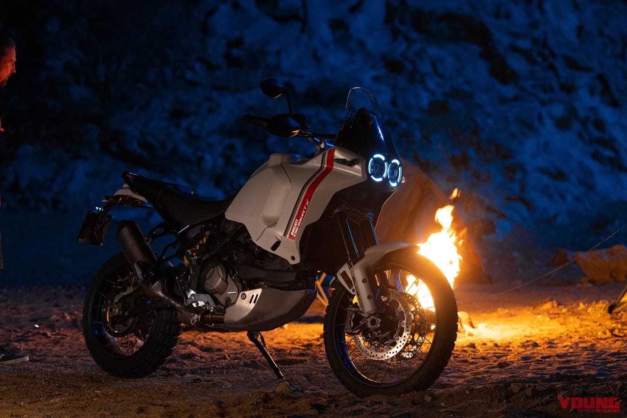 ドゥカティ・デザート・エックス|ドゥカティが本格アドベンチャー「デザートX」を発表! エンジンは水冷Lツイン