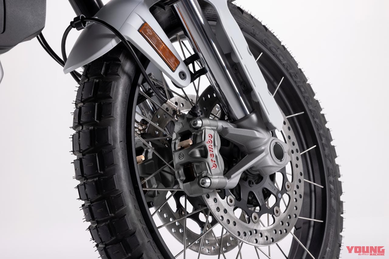 ドゥカティ・デザート・エックス ホイール|ドゥカティが本格アドベンチャー「デザートX」を発表! エンジンは水冷Lツイン