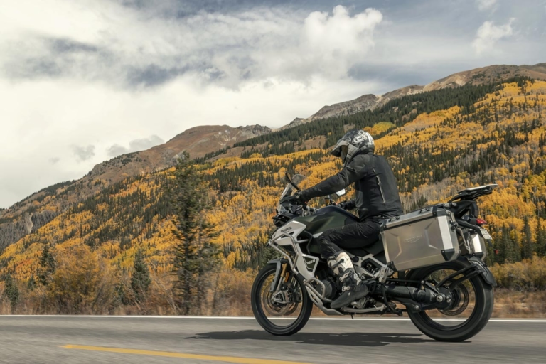 TRIUMPH TIGER 1200 RALLY EXPLORER|ビッグ3気筒アドベンチャー、トライアンフ「タイガー1200」がフルモデルチェンジして4月発売