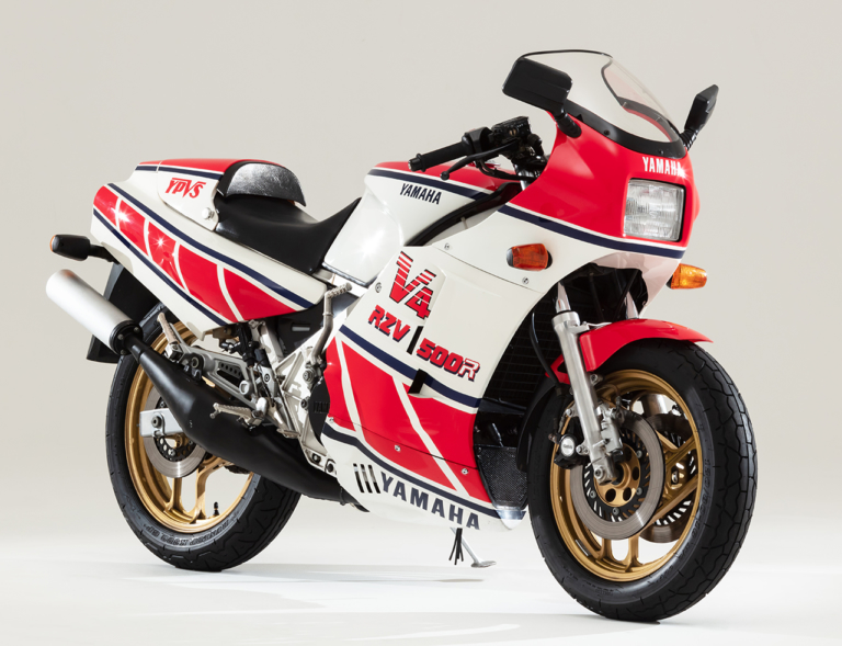 バイク王|RZV500R|バイク王の新テレビCMに絶版人気モデルが登場【バイクプレゼントキャンペーンも実施】