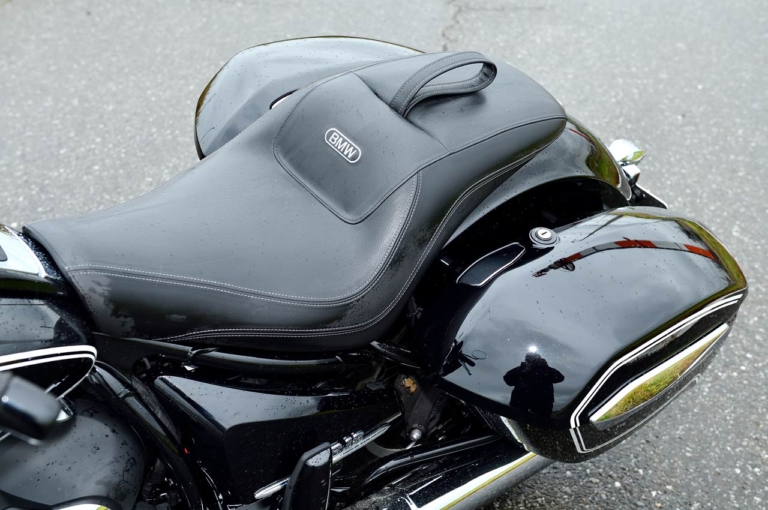 BMW R18B|シート|BMW R18トランスコンチネンタル試乗インプレッション【長旅が似合う超快適クルーザー】