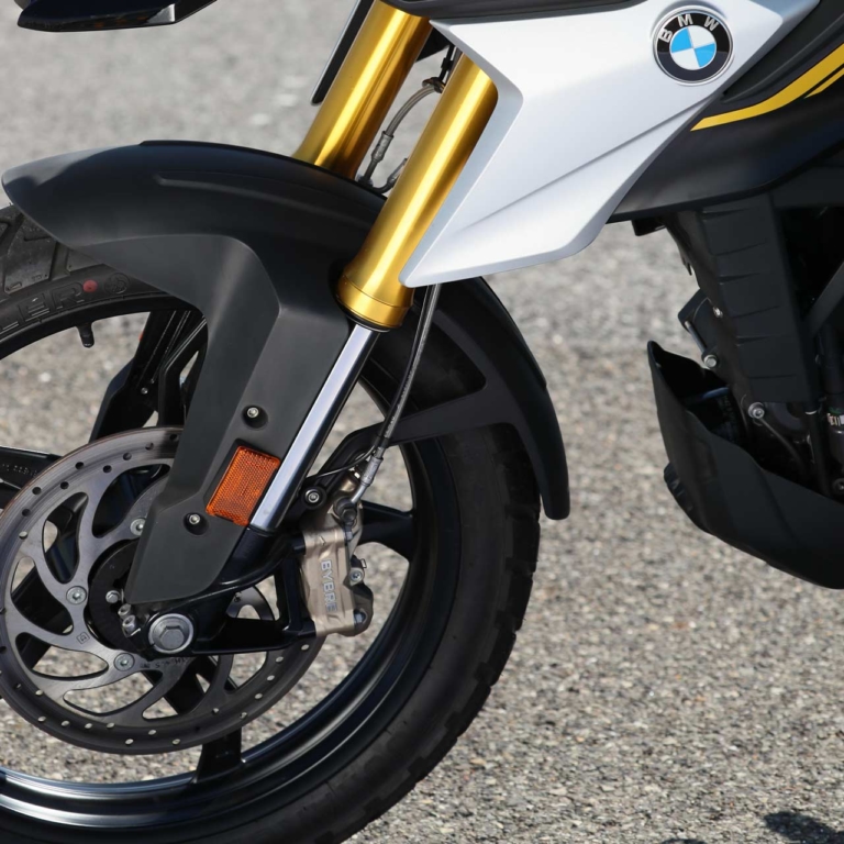 ’21 BMW G310GS|サスペンション|’21 BMW G310GS試乗インプレッション【規制クリア後もGSらしさ健在のスモールアドベンチャー】