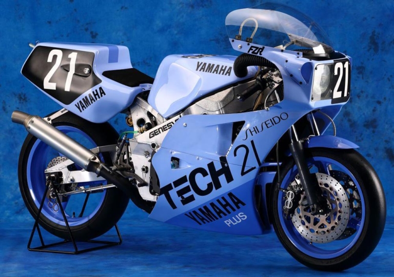 ヤマハ FZR750|令和に蘇る懐かしカラー! 昭和レプリカ復刻ブーム到来の予感