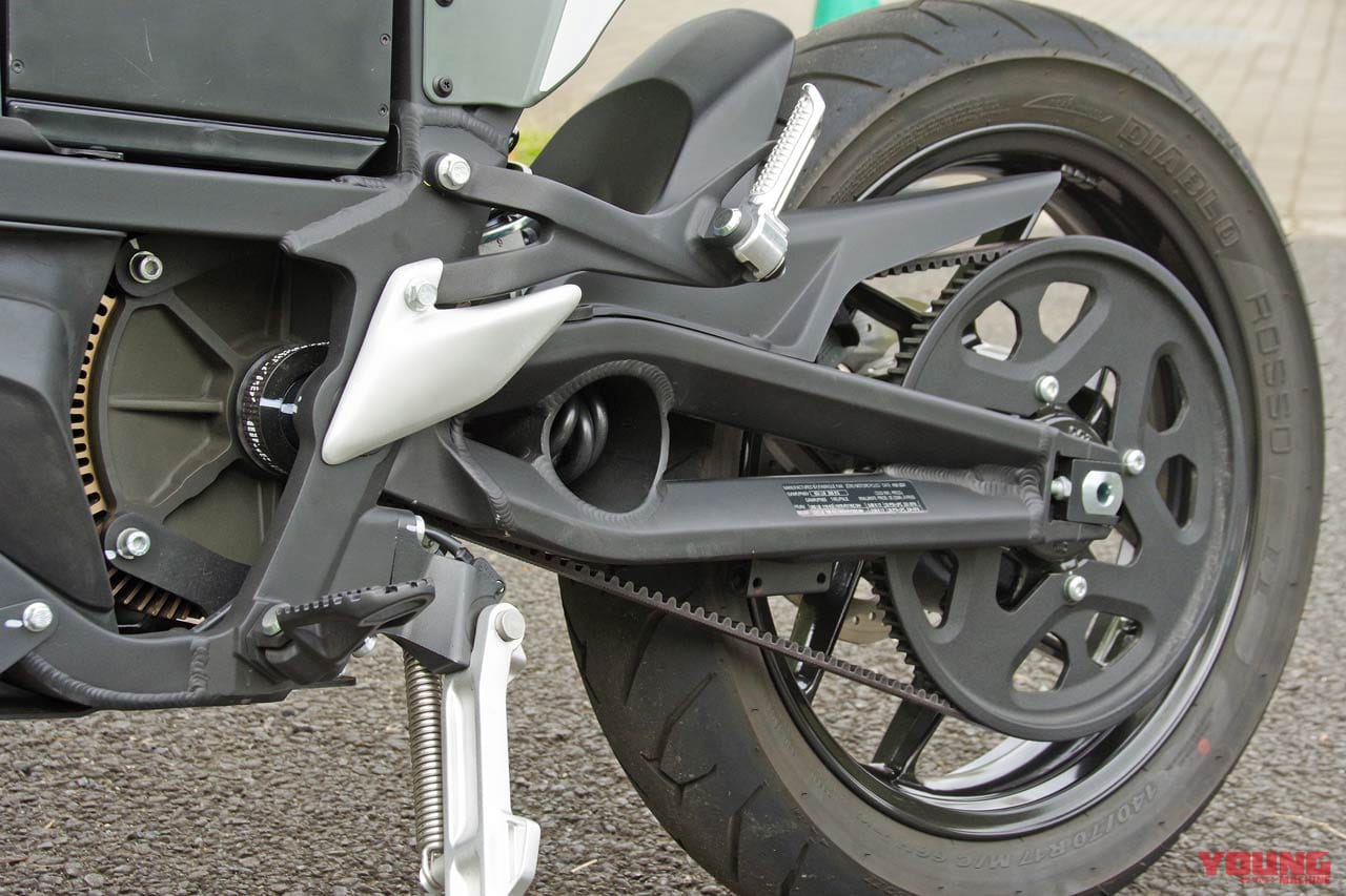 |軽量&パワフルな電動モタード「ゼロモーターサイクルズ FXS」試乗インプレ【シティライドが楽しいバイク】