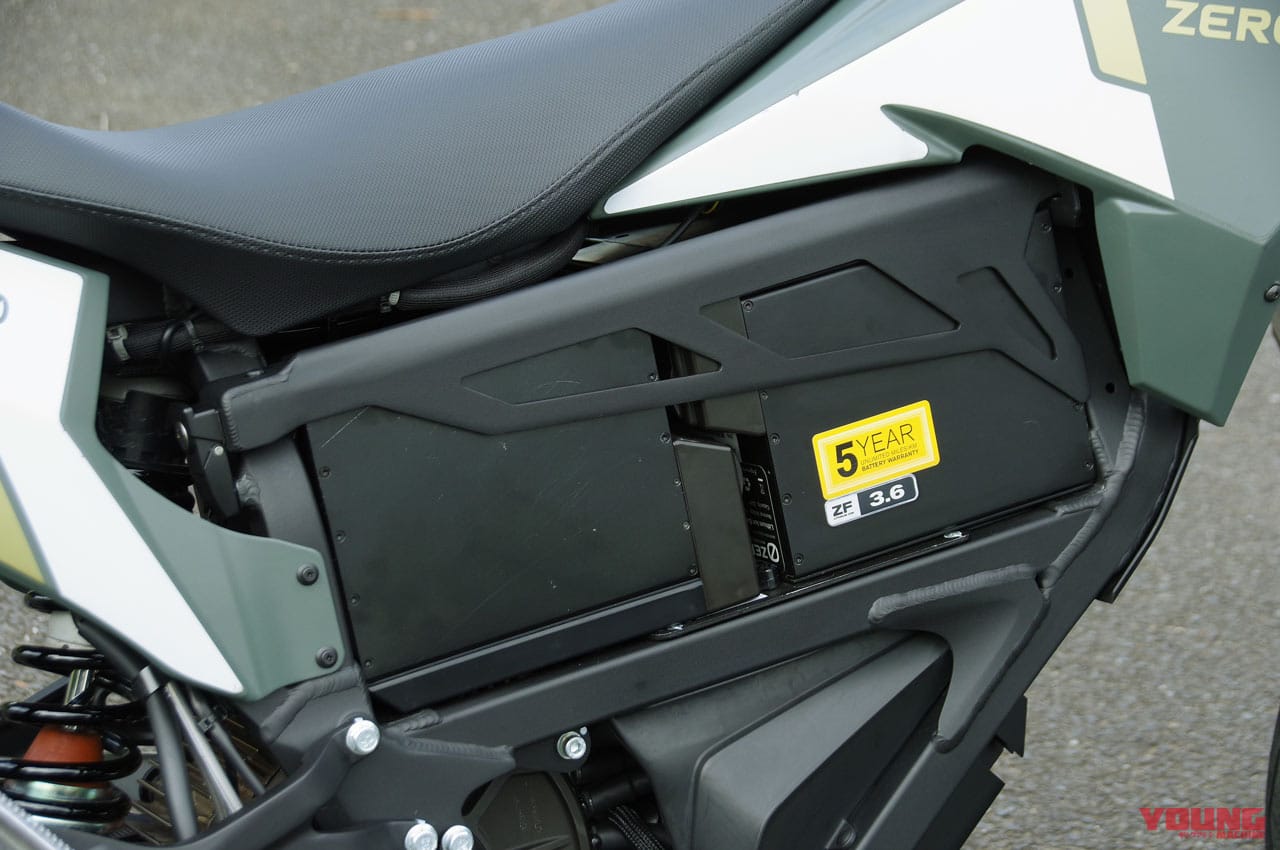 |軽量&パワフルな電動モタード「ゼロモーターサイクルズ FXS」試乗インプレ【シティライドが楽しいバイク】