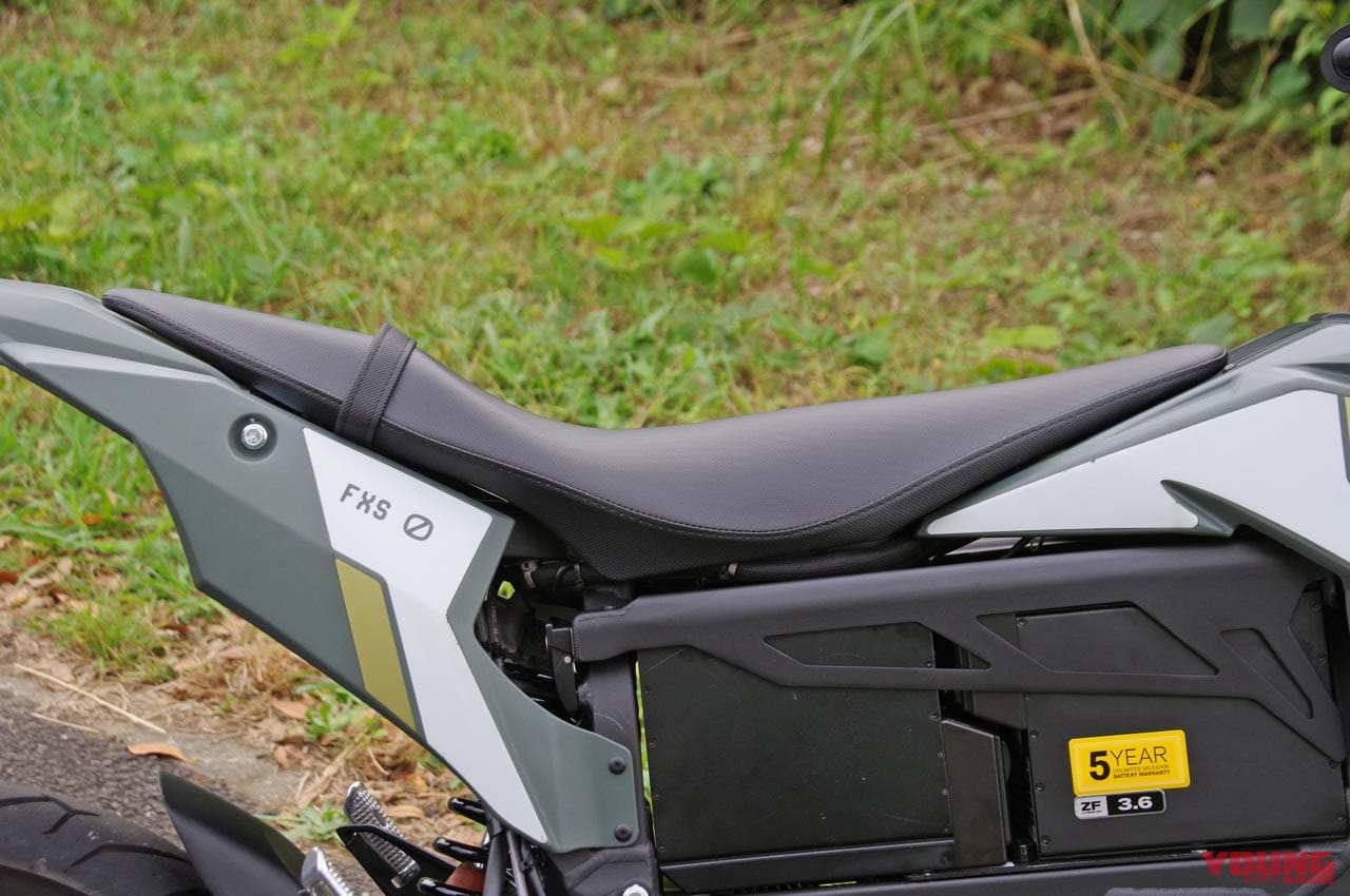 |軽量&パワフルな電動モタード「ゼロモーターサイクルズ FXS」試乗インプレ【シティライドが楽しいバイク】