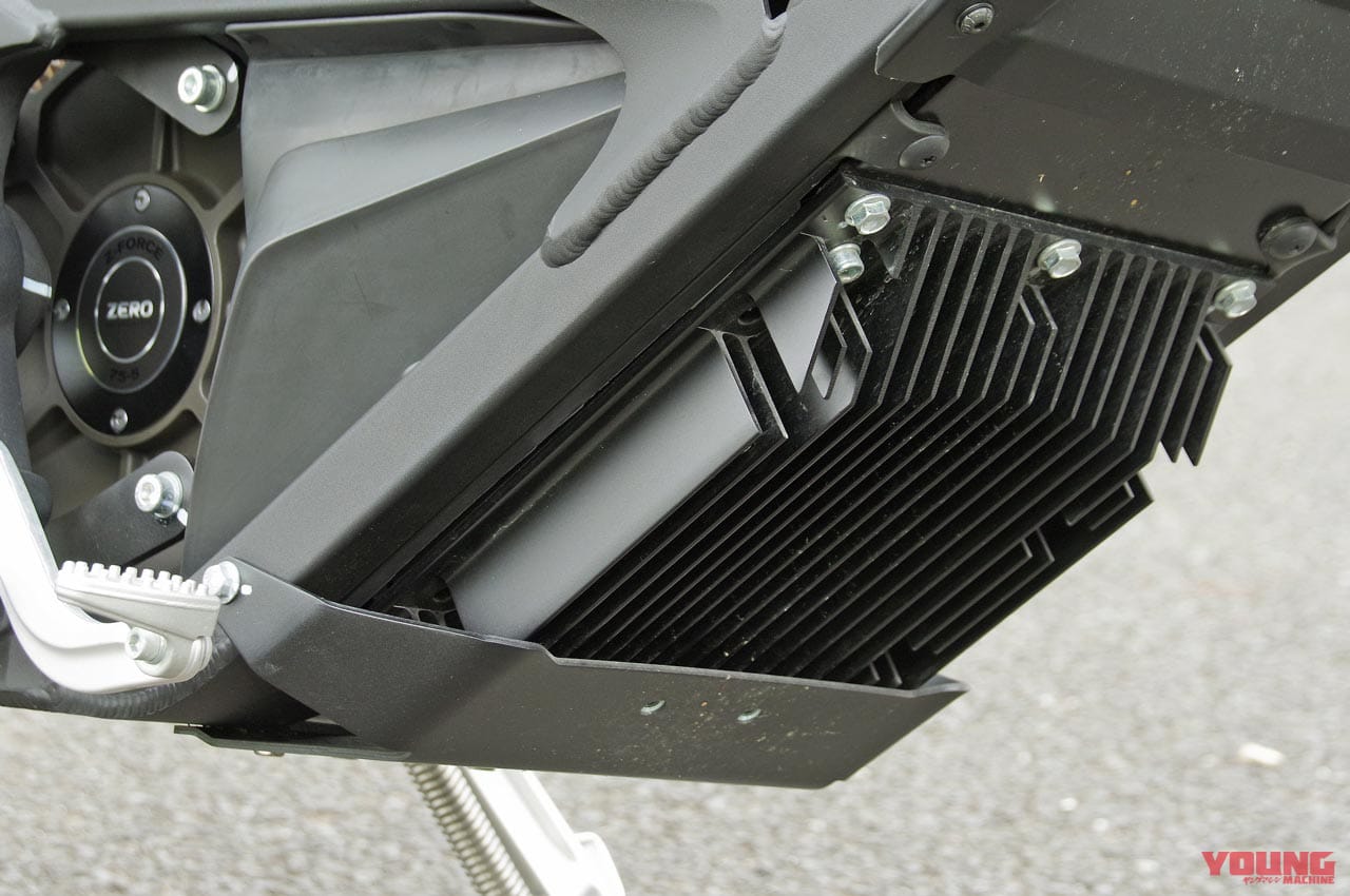 |軽量&パワフルな電動モタード「ゼロモーターサイクルズ FXS」試乗インプレ【シティライドが楽しいバイク】