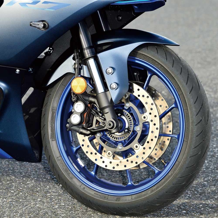 ヤマハYZF-R7/WGP 60thアニバーサリー ['22後期 新型バイク ヤマハYZF-R7/WGP 60thアニバーサリー ['22後期 新型バイク