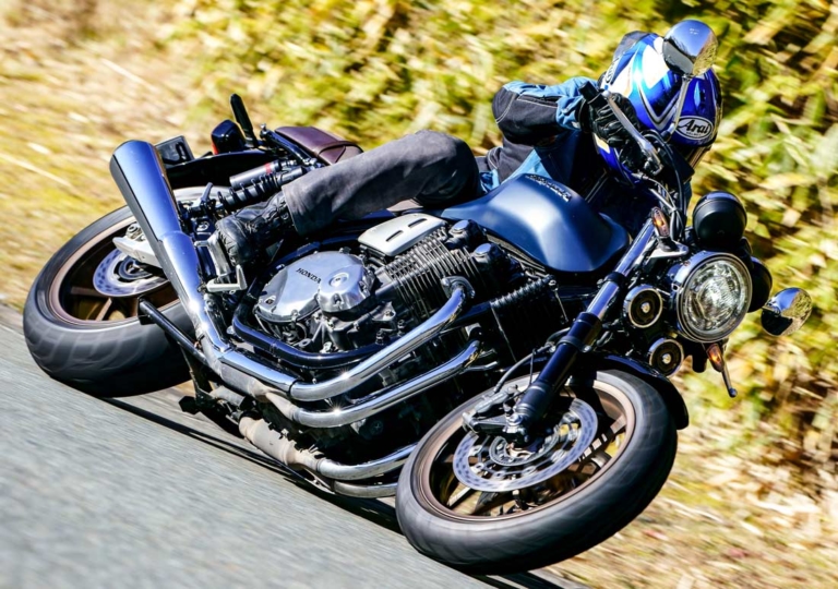 HONDA CB1100 RS FINAL EDITION|これが最後の空冷4発! ホンダCB1100RS/EXファイナルエディション【丸山浩、惜別のラストインプレ】