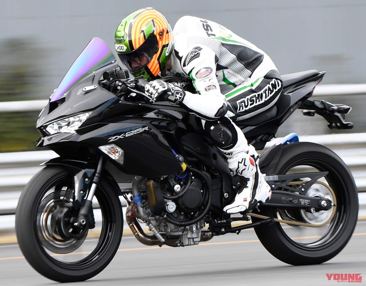 ニンジャZX-25Rにターボチャージャー装着で217.85km/hをマーク!!〈トリックスター〉