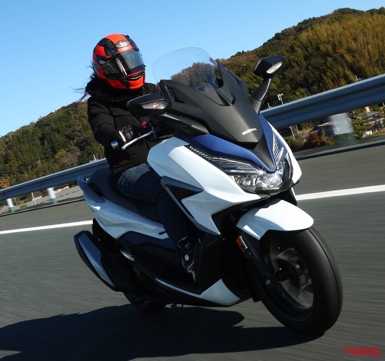 |岡崎静夏のホンダ フォルツァ試乗インプレ【こんな世界もあったんだ! 走りが楽しめるスクーター】