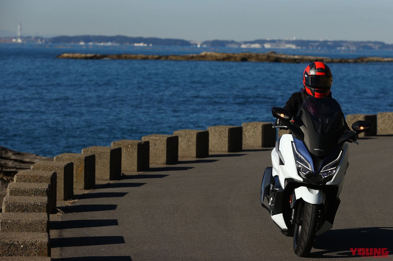 ‘21 ホンダ フォルツァ|岡崎静夏|試乗インプレッション|岡崎静夏のホンダ フォルツァ試乗インプレ【こんな世界もあったんだ! 走りが楽しめるスクーター】