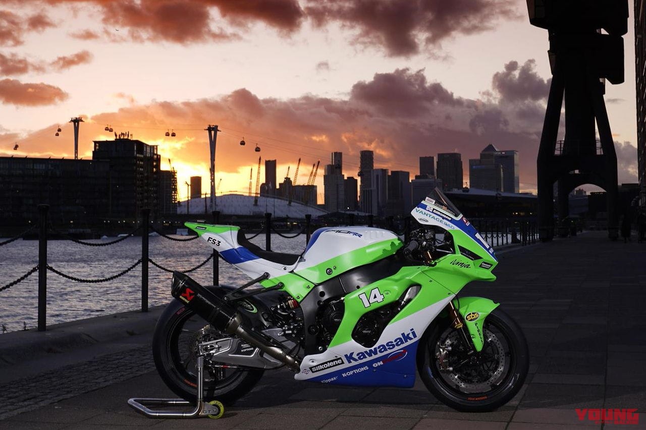 FS-3 Racing Kawasaki Team|英国スーパーバイク FS-3レーシングカワサキチームがZXR750カラーのZX-10RRを公開!
