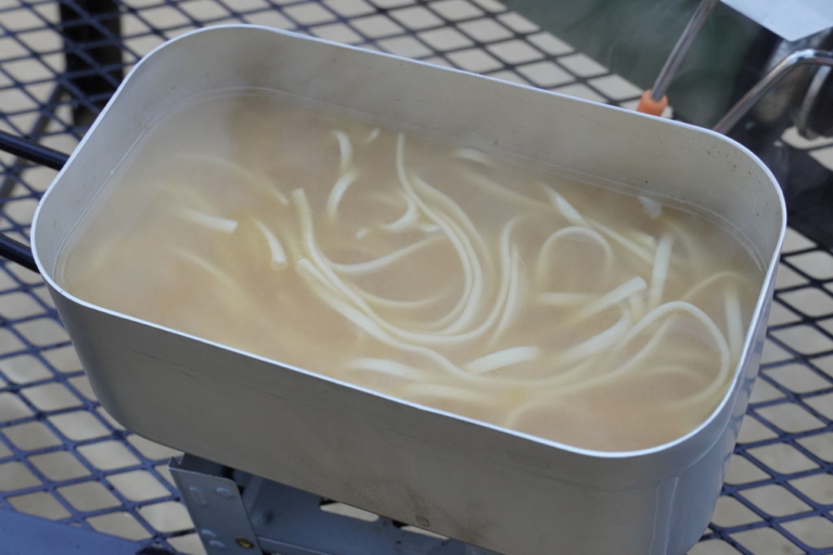 ワークマン|キャンプ|【ワークマン キャンプ用品】780円からのキャンプ飯グッズ! ワークマン・アウトドア用品の実力拝見!