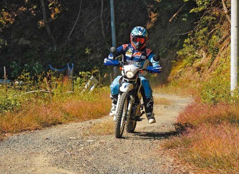 林道ツーリング|コーナリング|ヤマハ セロー250|林道ビギナー向けラインディングテクニック〈内山裕太郎のチビテク講座|後編〉