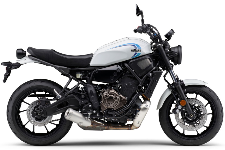 ヤマハ|XSR700 ABS|2023年モデル|ヤマハ「XSR700」2023年モデル発売! RZ250/350カラーを継承し価格改定