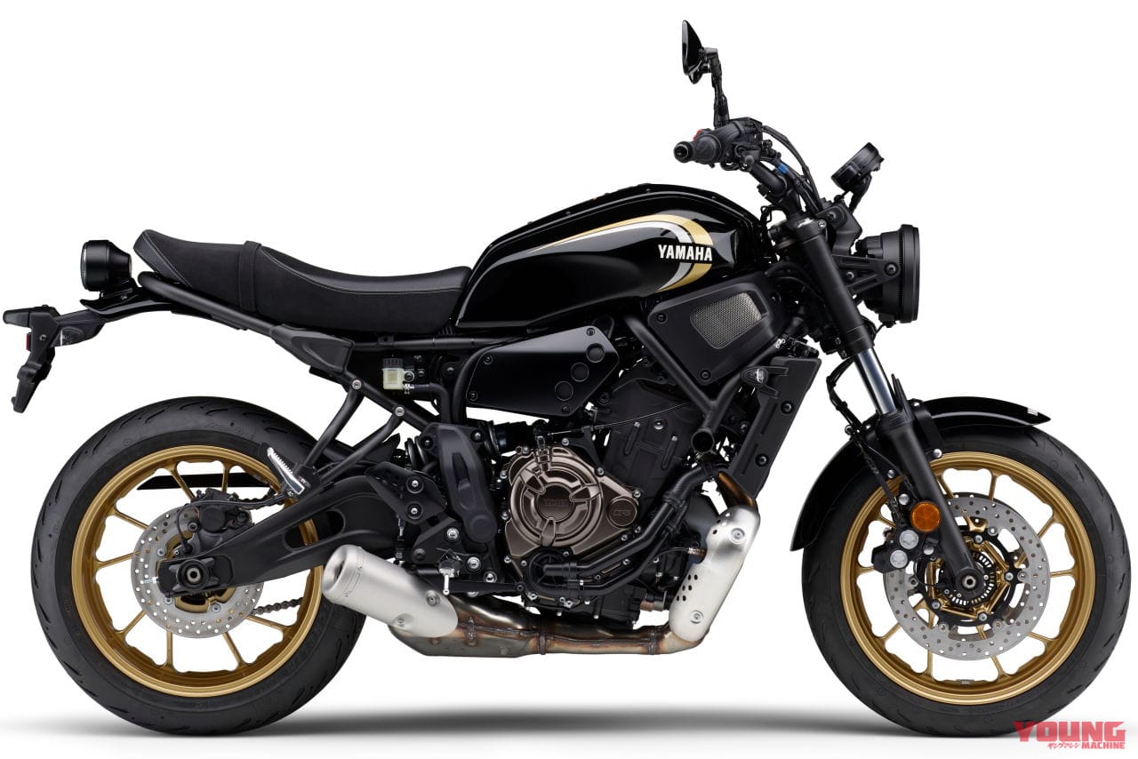 |ヤマハ「XSR700」2023年モデル発売! RZ250/350カラーを継承し価格改定