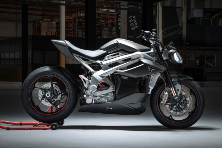 TRIUMPH TE-1 Prototype|トライアンフの電動スポーツバイク「TE-1」プロトタイプが実車試験段階のフェーズ4に移行