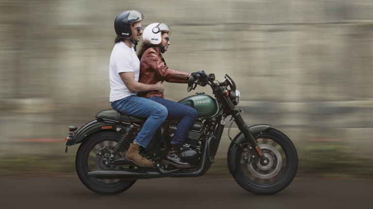 YEZDI|ROADSTER|GB350のライバル登場?! 古豪「イェズディ(YEZDI)」一挙3機種を発表!【海外】