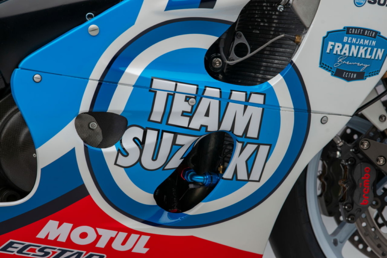 TEAM CLASSIC SUZUKI GSX-R750 SRAD RACER|チームクラシックスズキが「GSX-R750 SRAD RACER」を発表、2022年はイベントレースで走る!
