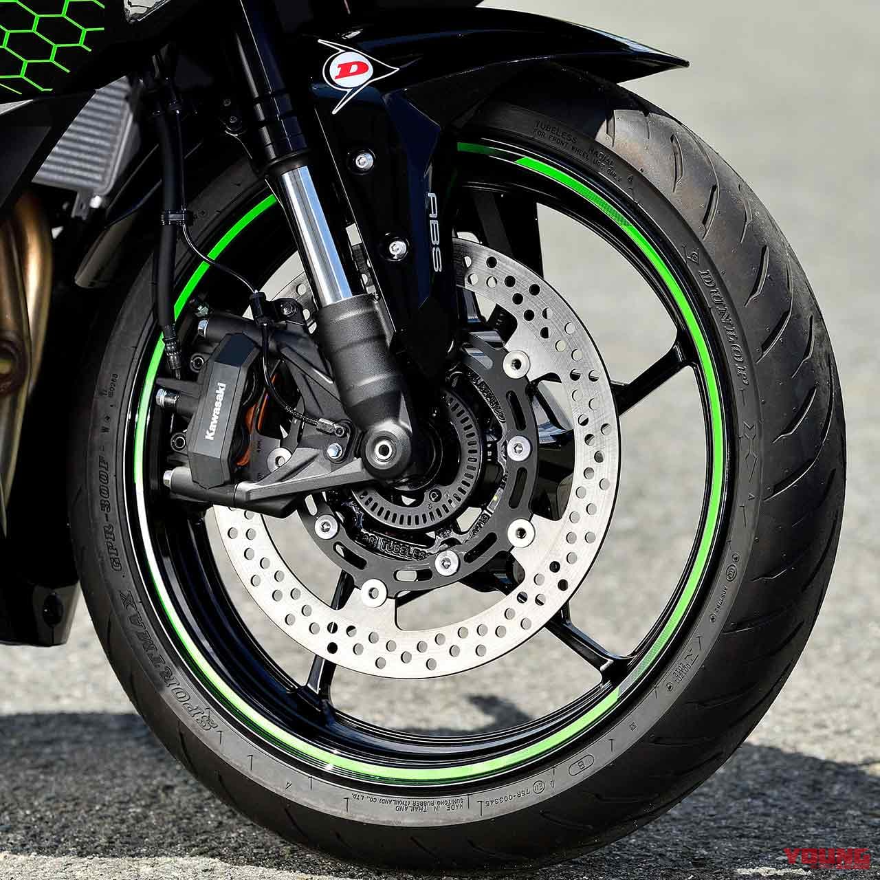 |カワサキ ニンジャZX-25R SE/KRTエディション〈いま国内で買える新型バイクカタログ|軽二輪(250-126cc)〉