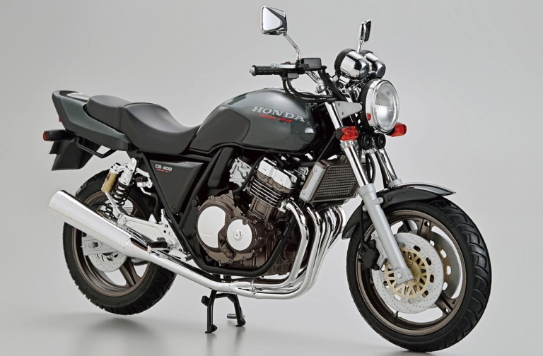 青島文化教材社 1/12 ホンダCB400スーパーフォア '92(NC31)|プラモデル|ヤンマシ的ホットアイテムピックアップ×12選〈SHOEI ネオテックIIジョーント/Kabutoリュウキフィール etc.〉