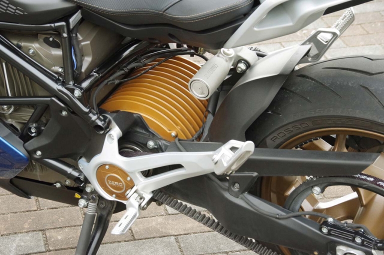 ゼロモーターサイクルズ SR/S|驚異の加速! 電動ツアラー・ゼロモーターサイクルズ「SR/S」試乗インプレッション