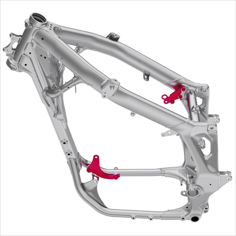 HONDA NT1100|もうすぐ登場? 復活を遂げる「ホーク」はまさかのカフェレーサーか?!〈YM未来予想〉