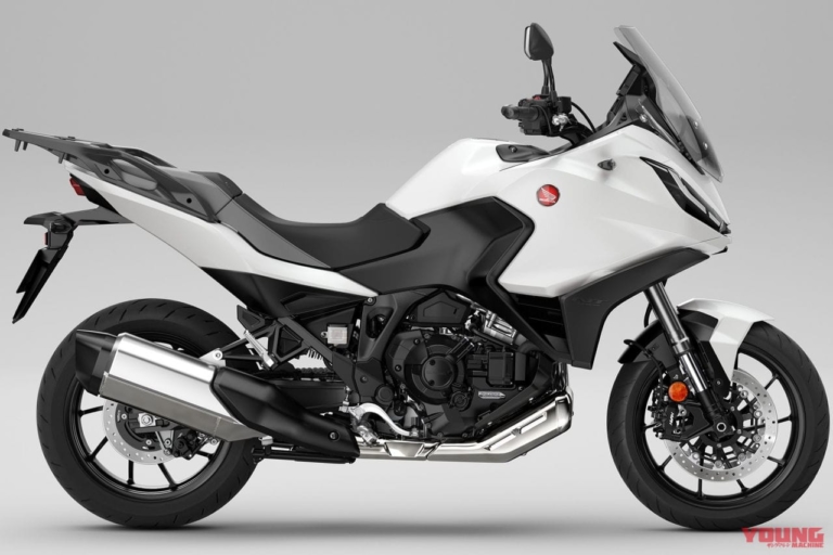 HONDA NT1100|もうすぐ登場? 復活を遂げる「ホーク」はまさかのカフェレーサーか?!〈YM未来予想〉