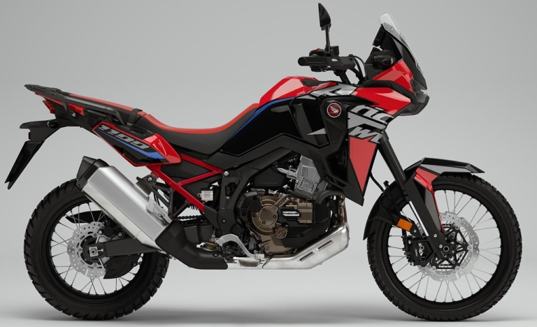 HONDA CRF1100L AFRICA TWIN SERIES|もうすぐ登場? 復活を遂げる「ホーク」はまさかのカフェレーサーか?!〈YM未来予想〉
