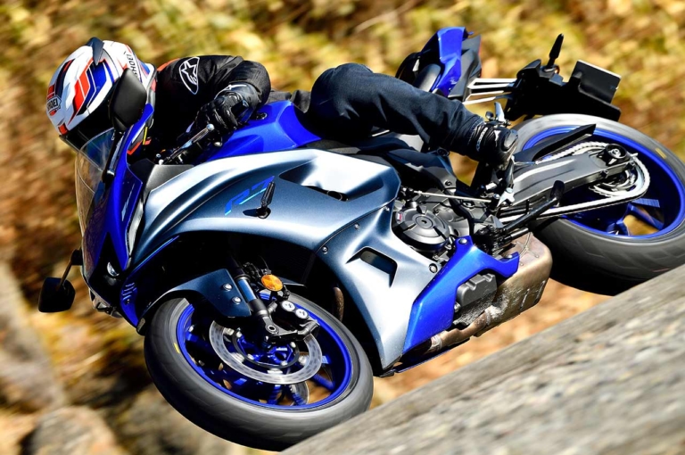 ヤマハYZF-R7|試乗インプレッション|田宮徹|新型ヤマハYZF-R7・丸山浩公道試乗インプレッション【戦闘的なライポジだがライダーの手の内にあり】