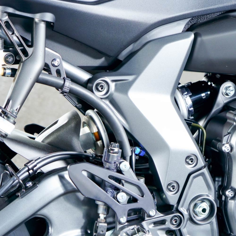 ヤマハ YZF-R7|新型ヤマハYZF-R7 vsライバル徹底比較#1 スタイリング/エンジン&シャーシ編〈RS660/CBR650R/ニンジャ650〉