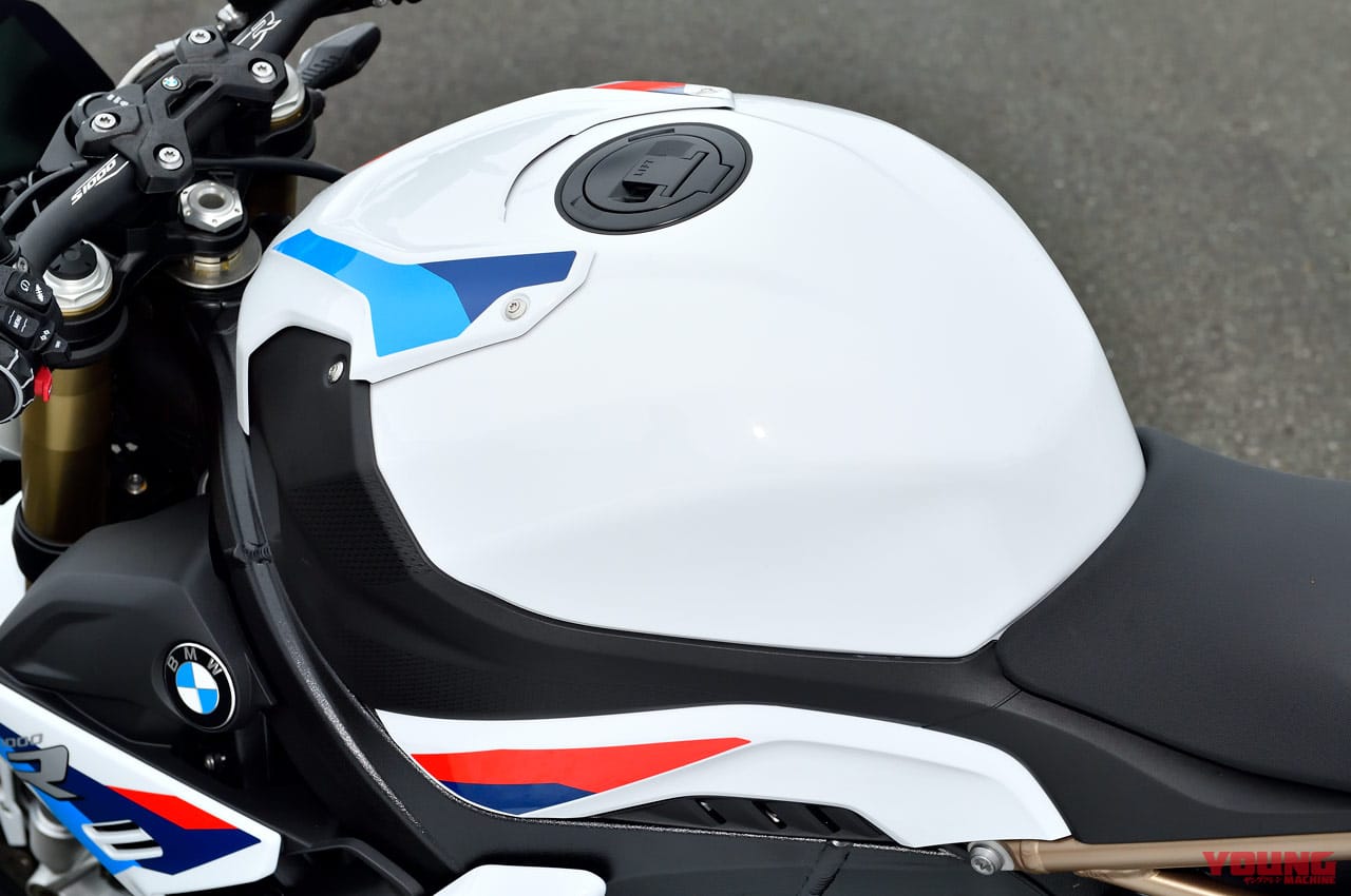 |スポーツできるロードスター! BMW S1000R試乗インプレッション【電子制御満載のMパッケージ】