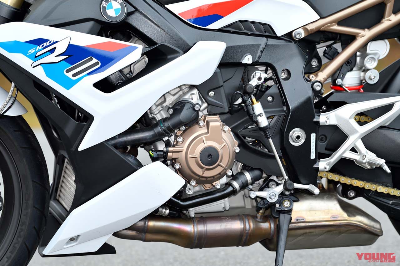|スポーツできるロードスター! BMW S1000R試乗インプレッション【電子制御満載のMパッケージ】