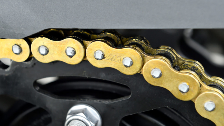 BMW S1000R Mパッケージ|スポーツできるロードスター! BMW S1000R試乗インプレッション【電子制御満載のMパッケージ】