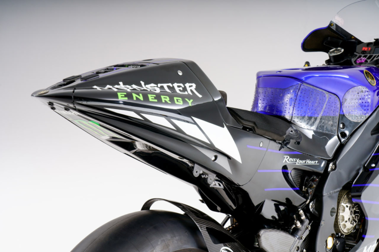'21 ヤマハ YZR-M1|シートカウル|’22モトGP開幕直前! ヤマハYZR-M1プレイバック【あらゆる局面で安定性を発揮した’21チャンピオンマシン】