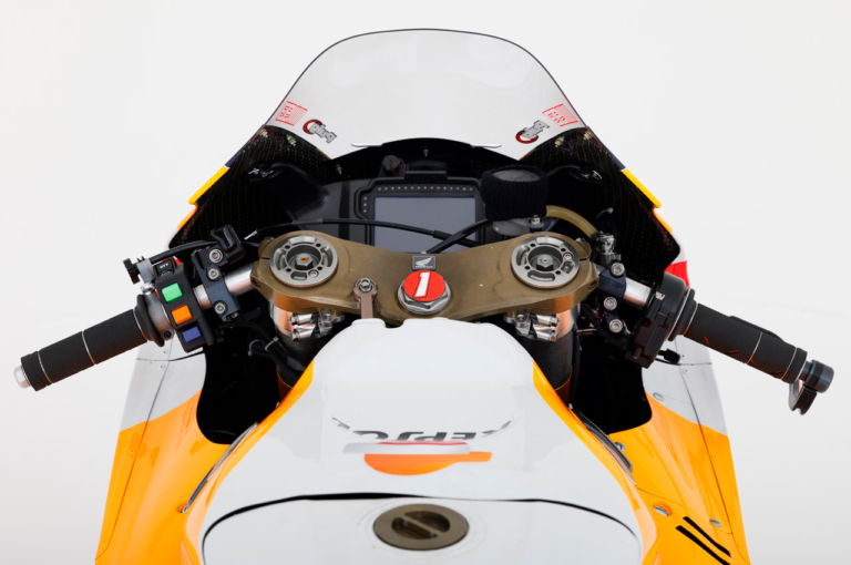 '21 ホンダ RC213V|フロントまわり|’22モトGP開幕直前! ホンダプレイバック【マルケス低調でRC213Vの課題が明確に】