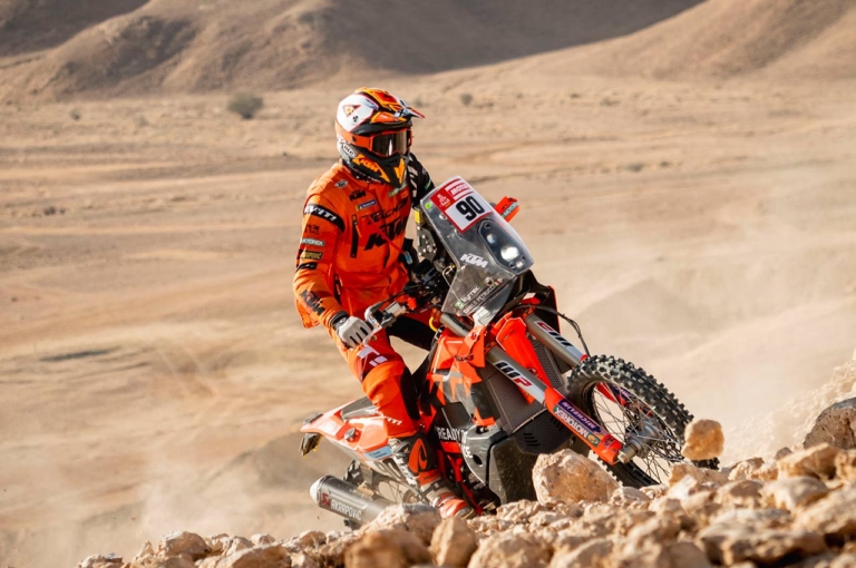 ダニーロ・ペトルッチ|ダカールラリー|何に乗ってもムダじゃない! オフから量産車まで、いろいろ乗ってるモトGPライダーたち