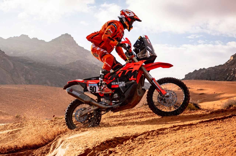 ダニーロ・ペトルッチ|ダカールラリー|何に乗ってもムダじゃない! オフから量産車まで、いろいろ乗ってるモトGPライダーたち