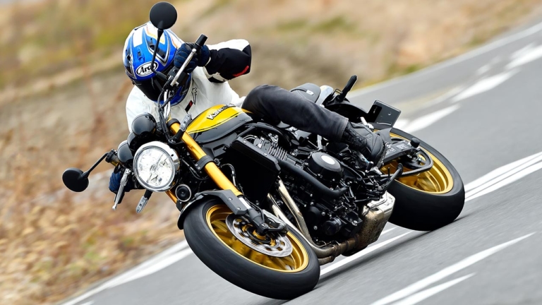 カワサキ Z900RS|待ちくたびれたぜイエローボール!! カワサキZ900RS SE試乗インプレッション【STDと乗り比べて実力解明】